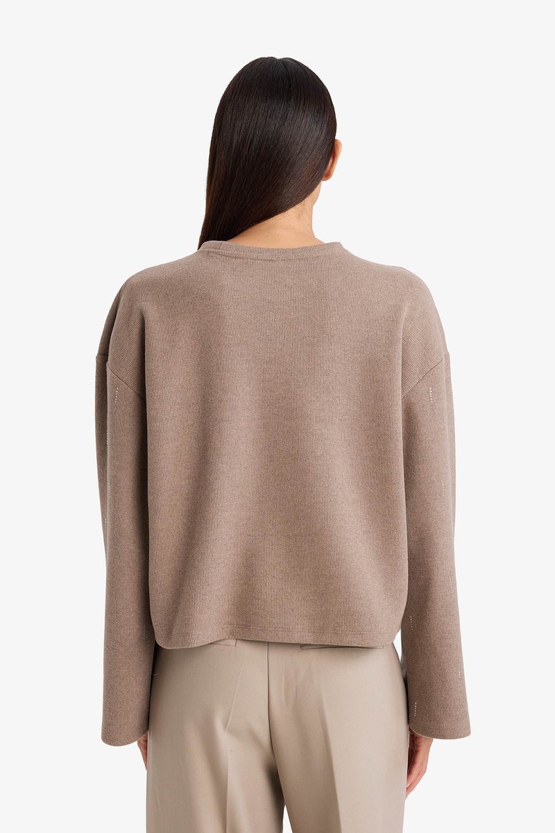 DeFacto Brown Woman Relax Fit Crew Neck Long Sleeve T-Shirt Casual - Image 5